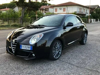 Usata Alfa Romeo MiTo 139 CV (102 kW) 2014 Marrone Utilitaria