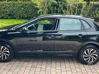Usata VW Polo 96 CV (70 kW) 2023 Nero Utilitaria