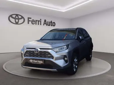 Usata Toyota RAV4 Hybrid Lounge 222 CV (163 kW) 2021 Deep silver met SUV