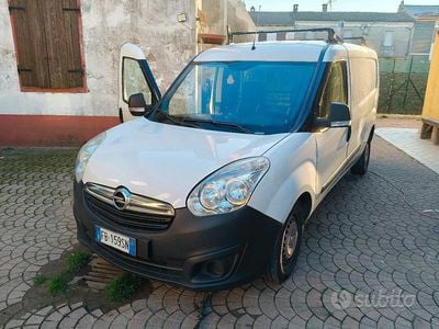 Usata Opel Combo 2015 Bianco Berlina
