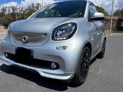 Grigio Usata 2019 Smart ForTwo Coupé Coupé | 15.700 €