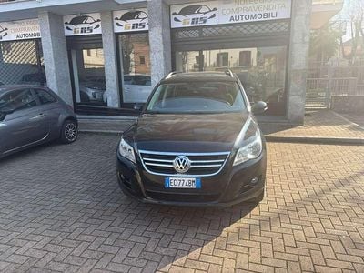 Usata VW Tiguan R-line 200 CV (147 kW) 2010 Nero SUV