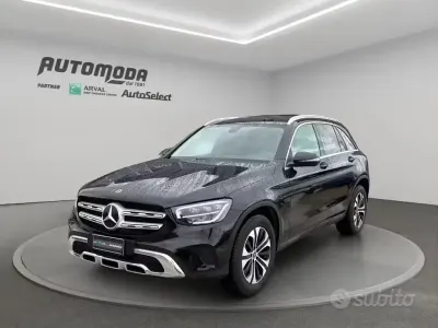 Usata Mercedes GLC200 Business 163 CV (119 kW) 2022 Nero SUV