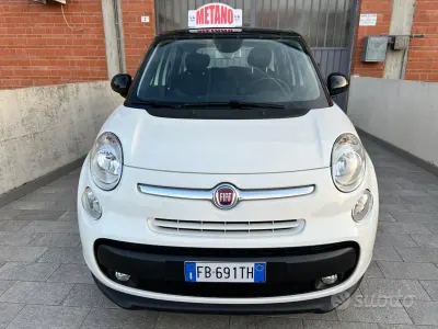 Usata Fiat 500L Living 80 CV (58 kW) 2015 Bianco Monovolume