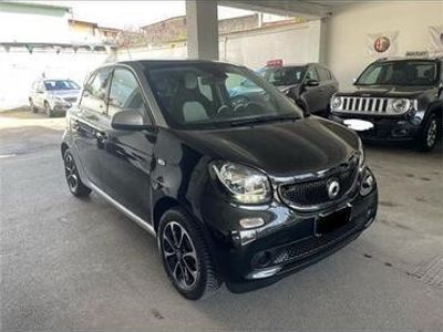 Usata Smart ForFour 71 CV (52 kW) 2015 Nero Utilitaria