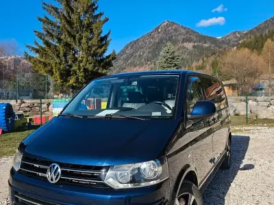 Usata VW T5 Highline 180 CV (132 kW) 2010 Blu Furgone