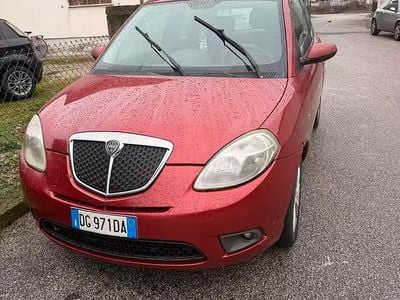 Usata Lancia Ypsilon 77 CV (56 kW) 2007 Rosso Utilitaria