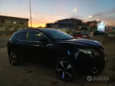Usata Nissan Qashqai 131 CV (96 kW) 2017 Nero SUV