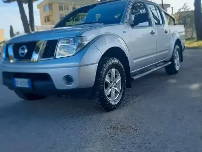 Second-hand Nissan Navara 2007 Gri Pickup