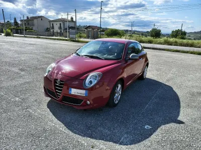 Usata Alfa Romeo MiTo Distinctive 95 CV (69 kW) 2011 Rosso Utilitaria