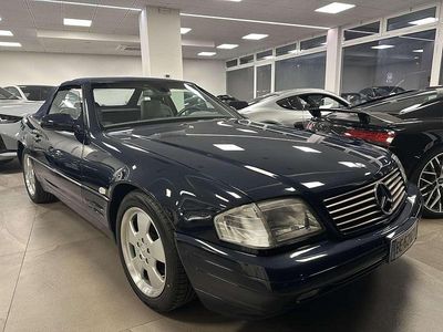 Usata Mercedes SL320 224 CV (164 kW) 1999 Blu notte met. Cabrio