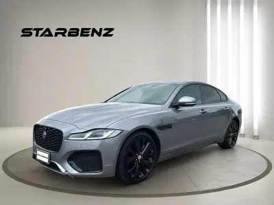 Usata Jaguar XF R-Dynamic 204 CV (150 kW) 2021 Grigio Berlina