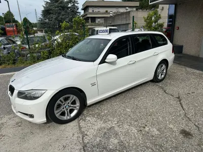 Usata BMW 320 177 CV (130 kW) 2009 Bianco Station wagon