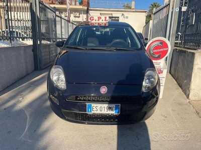 Blu Usata 2013 Fiat Punto Street Berlina | 5490 € (Cara)