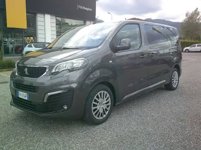 Begagnad Peugeot Traveller