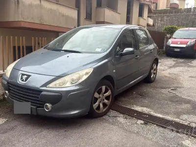 Usata Peugeot 307 90 CV (66 kW) 2007 Grigio Berlina