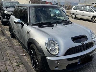 Usata Mini Cooper S 163 CV (119 kW) 2004 Grigio Utilitaria