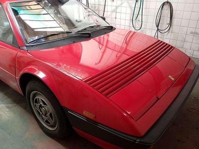 Usata Ferrari Mondial 230 CV (169 kW) 1987 Rosso Cabrio