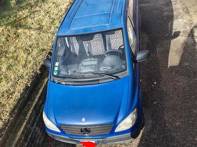 Begagnad Mercedes Vito 109 HK (80 kW) 2010 Blå Van