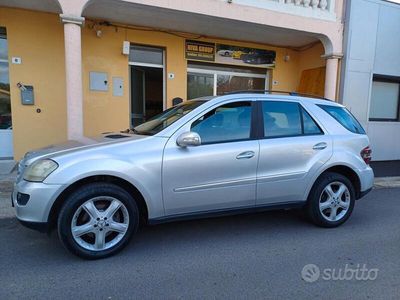 Mercedes ML320