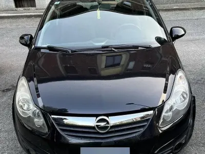 Usata Opel Corsa 80 CV (58 kW) 2007 Nero Utilitaria