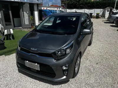 Usata Kia Picanto Style 65 CV (47 kW) 2022 Grigio Utilitaria