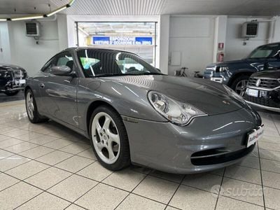 Porsche 911 Carrera