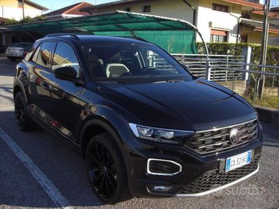 Usata VW T-Roc Advance 150 CV (110 kW) 2020 Nero / metallizzato SUV