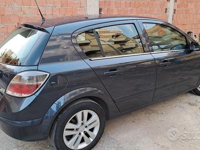 Occasion Opel Astra 101 ch (74 kW) 2008 Berline