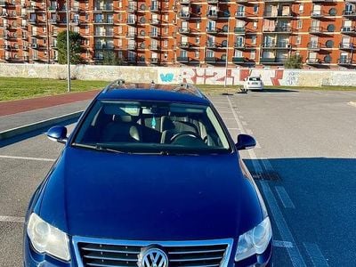 Usata VW Passat Highline 140 CV (102 kW) 2009 Blu Station wagon