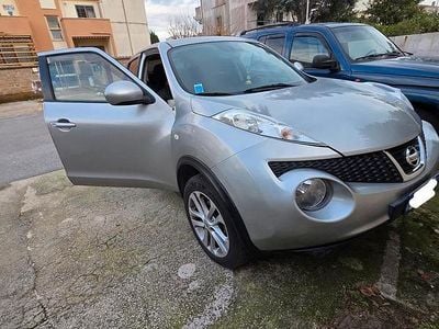 Usata Nissan Juke Tekna 110 CV (80 kW) 2011 Grigio SUV
