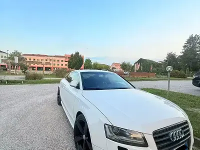 Usata Audi A5 Premium 180 CV (132 kW) 2009 Bianco Coupé