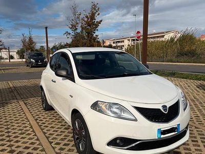 Usata Lancia Ypsilon Silver 95 CV (69 kW) 2018 Utilitaria