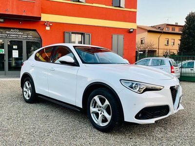 Bianco Usata 2018 Alfa Romeo Stelvio SUV | 18.900 € (Buon prezzo)