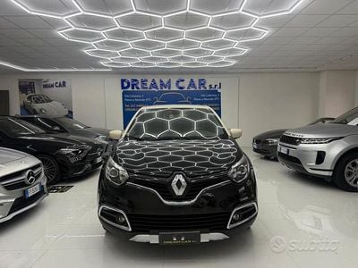 Usata Renault Captur Iconic 90 CV (66 kW) 2016 Nero SUV