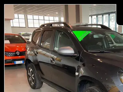 Usata Dacia Duster Journey 101 CV (74 kW) 2023 Grigio scuro SUV