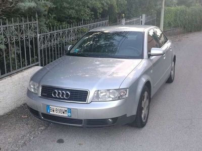 usata Audi A4 A4II 2001 Berlina 2.5 V6 tdi quattro 180cv