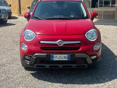 Usata Fiat 500X Cross 140 CV (102 kW) 2018 Rosso SUV