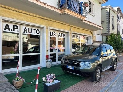 Usata Dacia Duster 110 CV (80 kW) 2015 Verde SUV