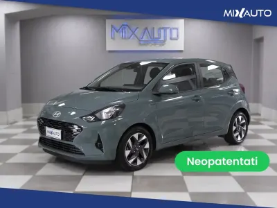 Usata Hyundai i10 63 CV (46 kW) 2025 Verde Utilitaria