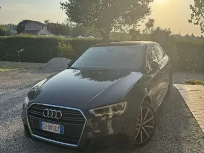 Usata Audi A3 S-Line 150 CV (110 kW) 2019 Berlina