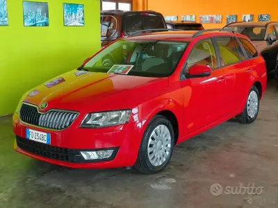 Usata Skoda Octavia G-TEC Ambition 110 CV (80 kW) 2016 Rosso Station wagon