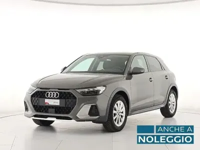 Usata Audi A1 Business 116 CV (85 kW) 2025 Grigio chronos metallizzato SUV