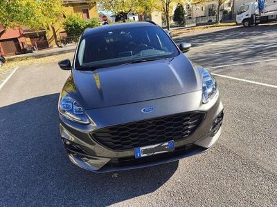 Usata Ford Kuga 224 CV (164 kW) 2020 Grigio SUV