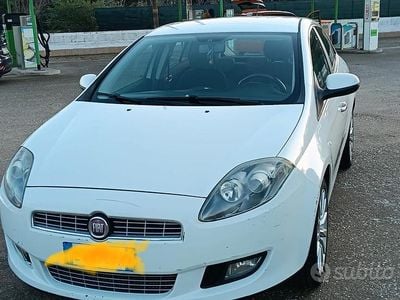 Usata Fiat Bravo 120 CV (88 kW) 2012 Bianco Utilitaria