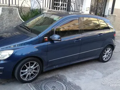 Usata Mercedes B180