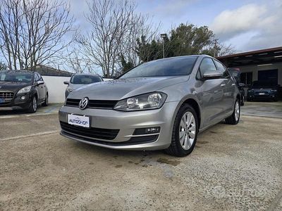 Usata VW Golf VII Comfortline 104 CV (76 kW) 2014 Grigio Berlina