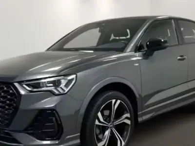 Usata Audi Q3 S-Line 150 CV (110 kW) 2023 Grigio SUV