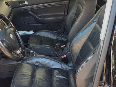 Usata VW Golf V 105 CV (77 kW) 2007 Nero Berlina