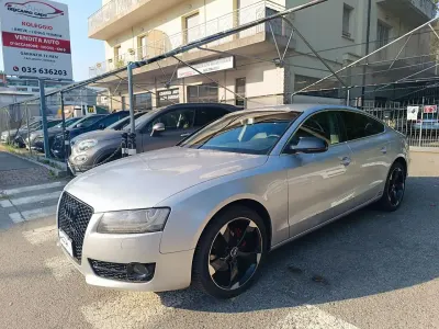 Usata Audi A5 Advanced 143 CV (105 kW) 2011 Argento Coupé